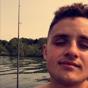 Meet your Posher, Alex
